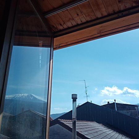 La Finestra Sull'Etna Villa ลิงกัวกลอสซา ภายนอก รูปภาพ