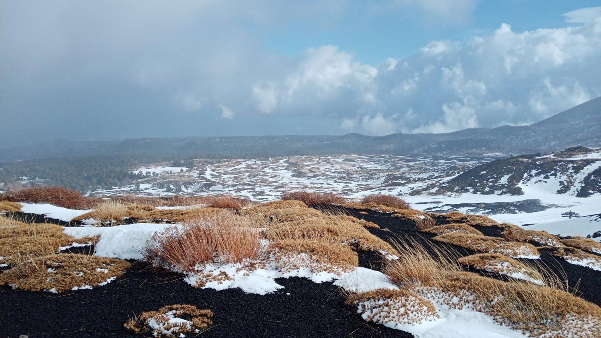 La Finestra Sull'Etna Villa ลิงกัวกลอสซา ภายนอก รูปภาพ